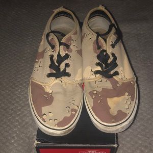 Vans 106 Vulcanized Camo SZ 10